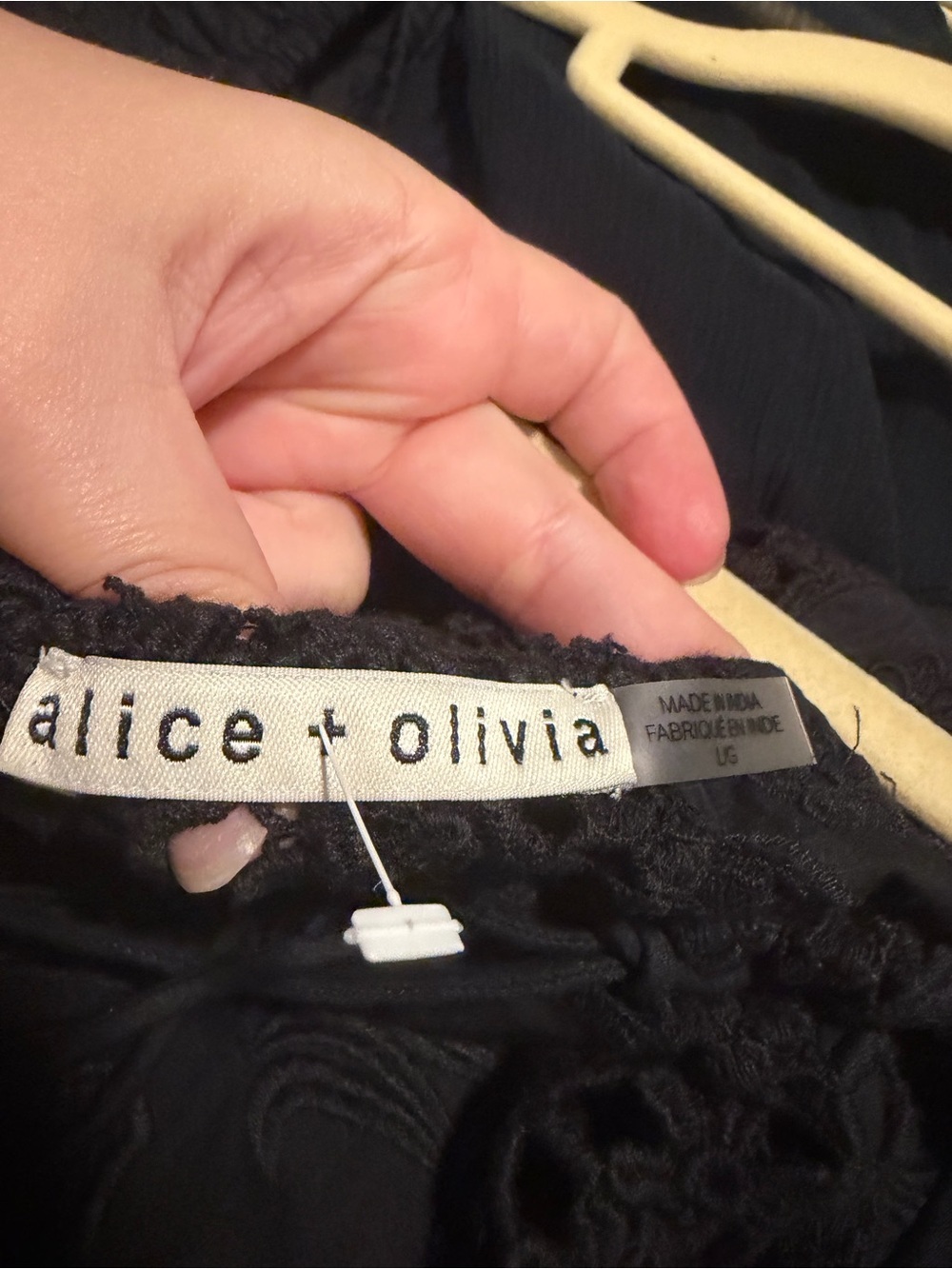 Alice and Olivia top size large - Picture 4 of 6